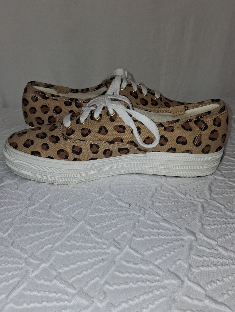 Keds Women’s Leopard Print Casual Lace-Up Sneakers - Tan Sixe 7.5 - Picture 10 of 16